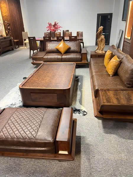 đệm ghế gỗ bọc da phòng khách