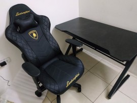 5 Dấu Hiệu Cho Thấy Ghế Gaming Của Bạn Cần Được Bọc Lại Ngay