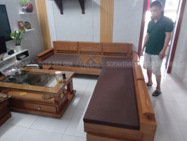 Làm đệm ghế gỗ cho khách tại Nguyễn Hoàng Tôn