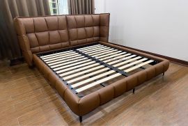 Ưu nhược điểm giường bọc đệm da PU so với da thật